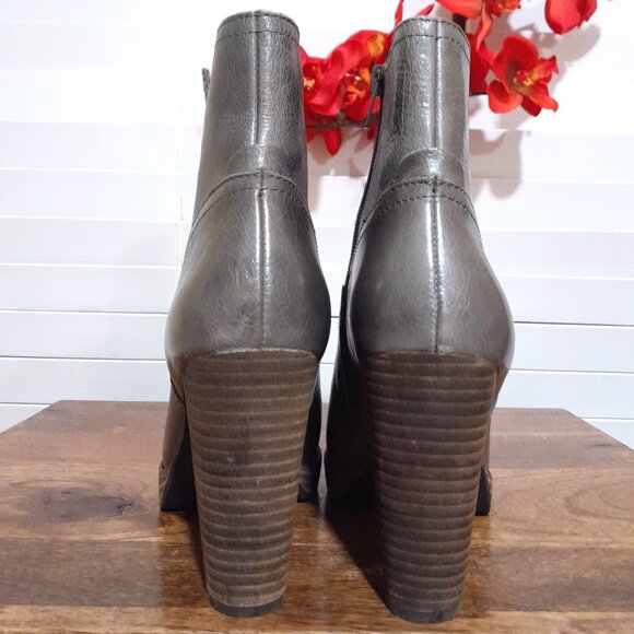 Leather Gray Round Toe Ankle Boots Inner Zip High Heel 4 Inches Lucky Brand - Picture 3 of 9